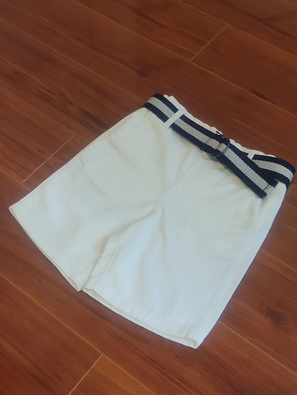 THE CHILDREN'S PLACE Chino Shorts White Size 4T